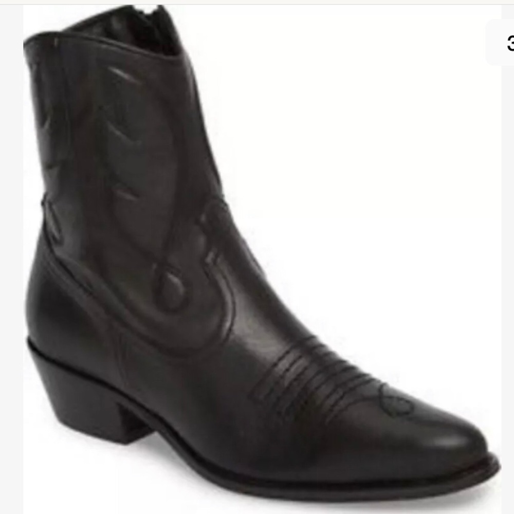 ISO: Topshop Arizona Boot